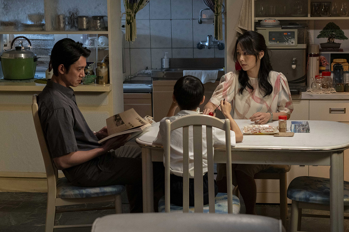 《南方時光》影評:1996台灣總統大選台海危機時刻、何以他的歲月靜好? 《南方時光》影評:1996台灣總統大選台海危機時刻、何以他的歲月靜好?