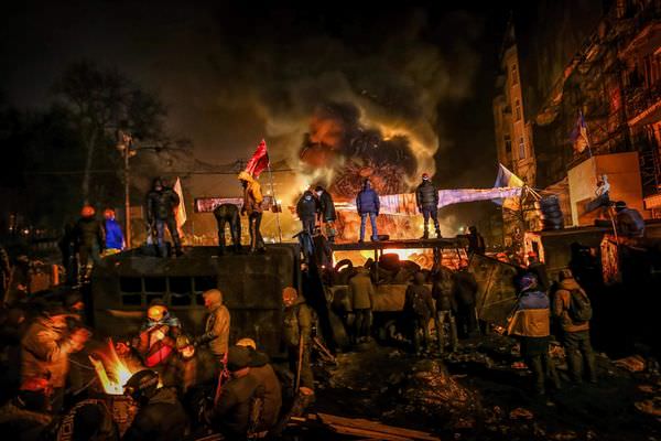 【影評】《凜冬烈火：烏克蘭自由之戰》純正的奧斯卡西方觀點