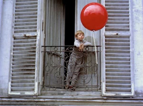【影評】《紅氣球》The Red Balloon 侯導的意念，李屏賓下的筆。
